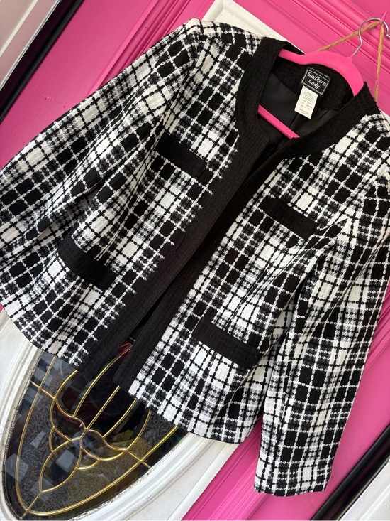 Southern Lady Jackets & Blazers - Southern Lady Black & White Plaid Tweed Open-Front Jacket